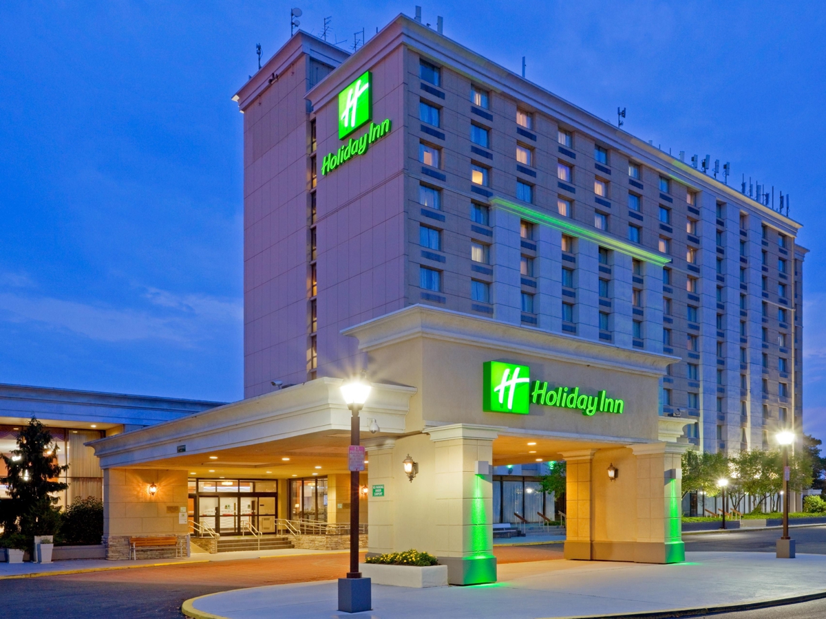 Holiday Inn Hotel by IHG @ Stadiums Philadelphia, PA